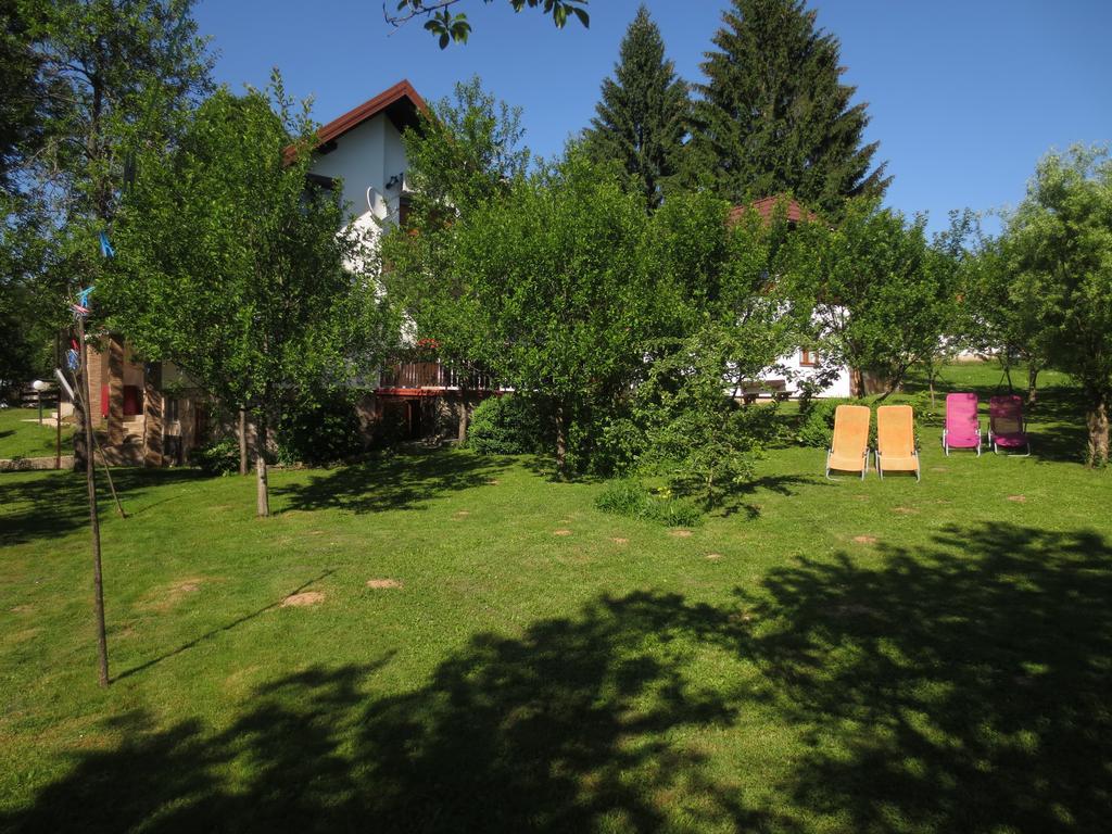 House Jezerka Hotel Jezerce Exterior photo